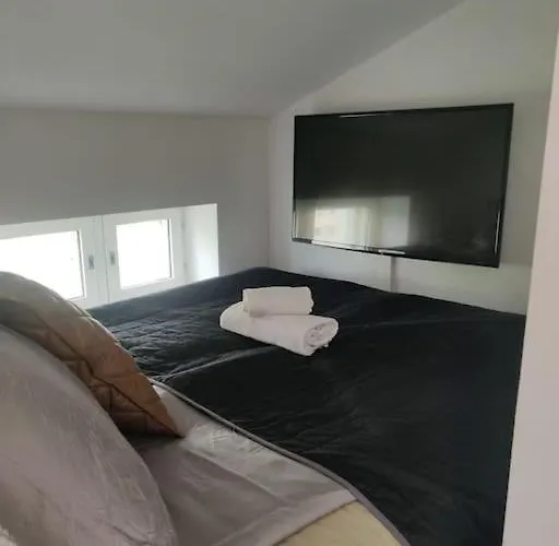 Hotel Cozy Penthouse Loft Helsinki