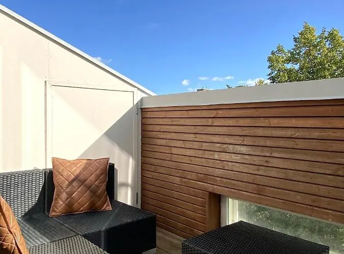 Cozy Penthouse Loft Hotel